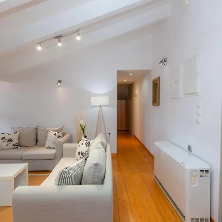 Daire Artist Attic